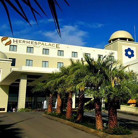 แอร์เมส พาเลซ บาย เบนคูเลน Hotel บันดาอาเจะห์ ภายนอก รูปภาพ