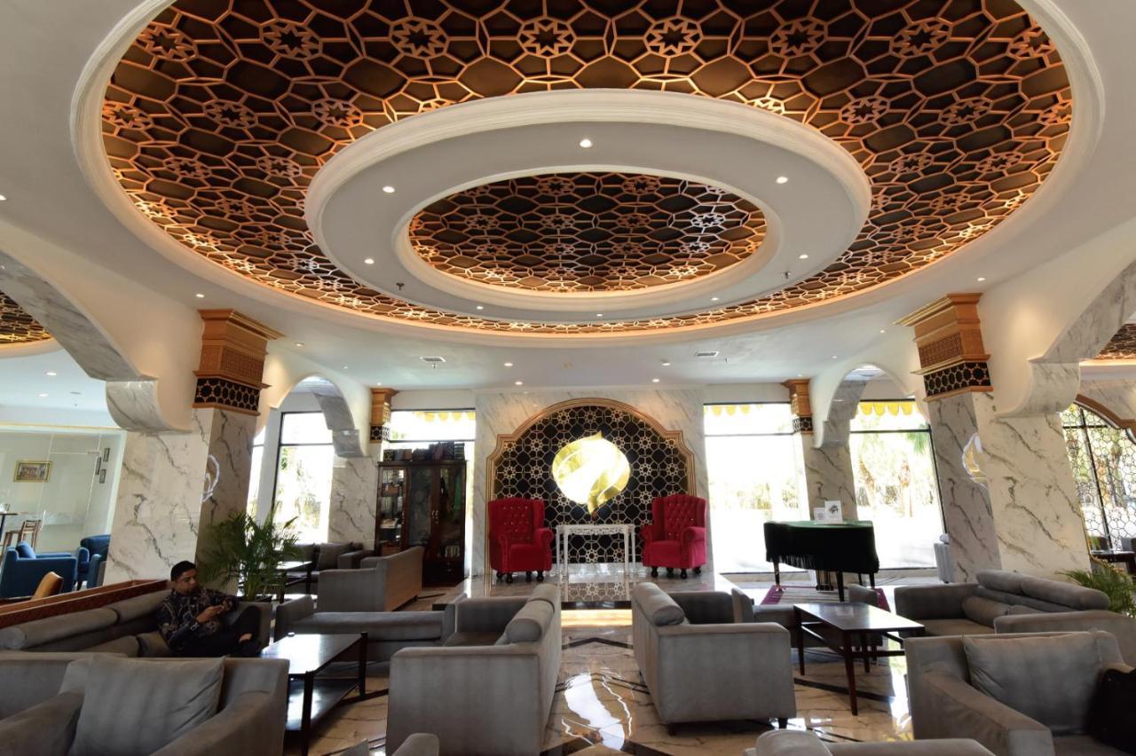 แอร์เมส พาเลซ บาย เบนคูเลน Hotel บันดาอาเจะห์ ภายนอก รูปภาพ