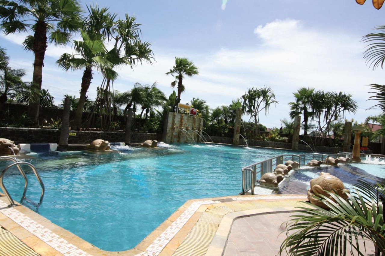 แอร์เมส พาเลซ บาย เบนคูเลน Hotel บันดาอาเจะห์ ภายนอก รูปภาพ