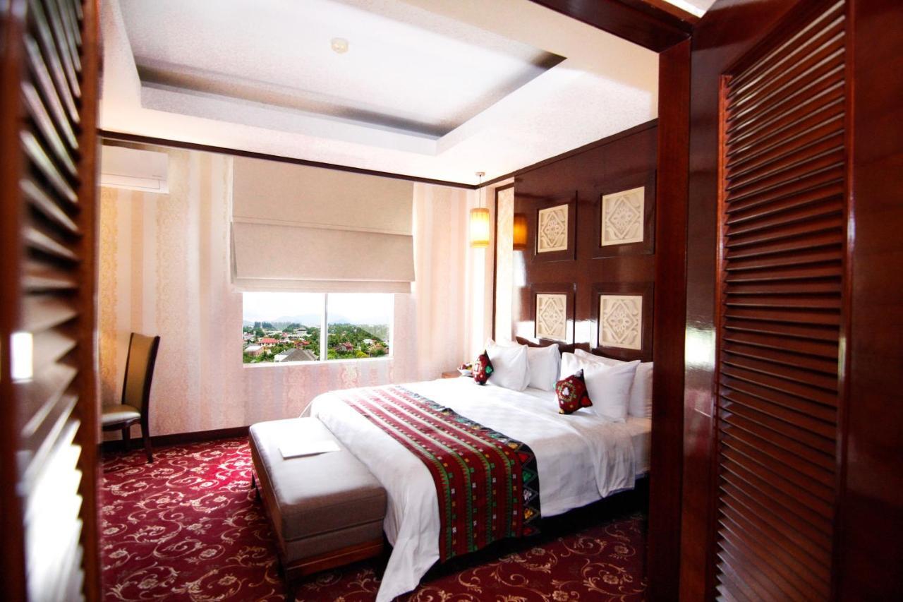 แอร์เมส พาเลซ บาย เบนคูเลน Hotel บันดาอาเจะห์ ภายนอก รูปภาพ