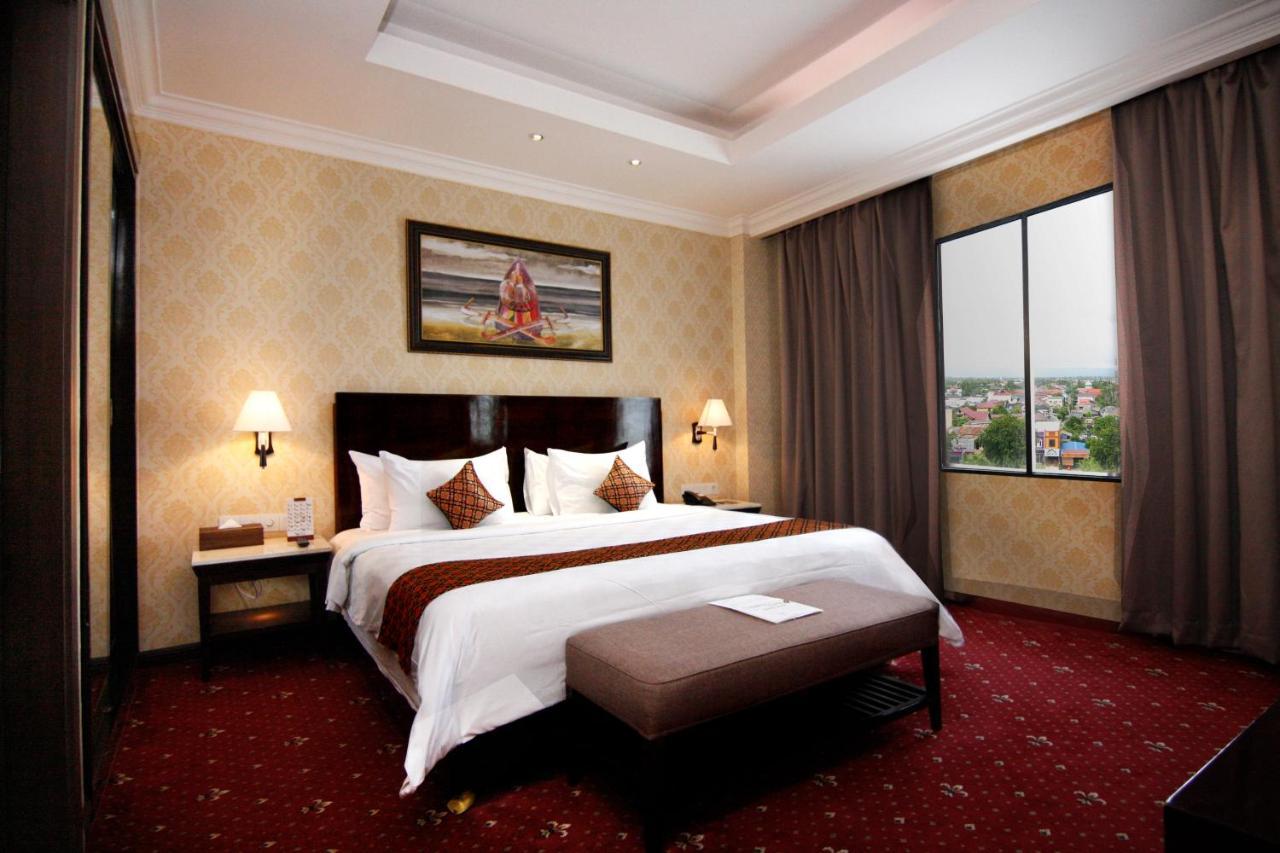 แอร์เมส พาเลซ บาย เบนคูเลน Hotel บันดาอาเจะห์ ภายนอก รูปภาพ