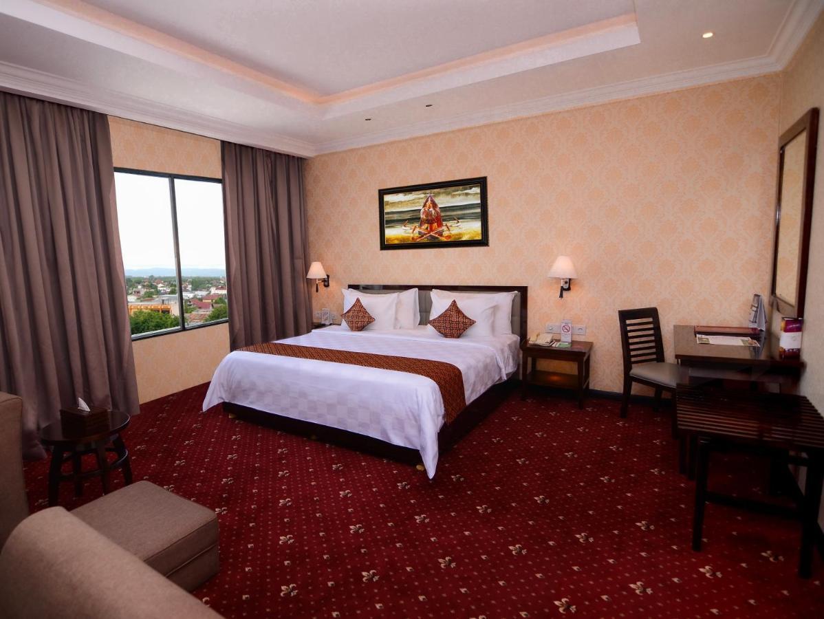 แอร์เมส พาเลซ บาย เบนคูเลน Hotel บันดาอาเจะห์ ภายนอก รูปภาพ